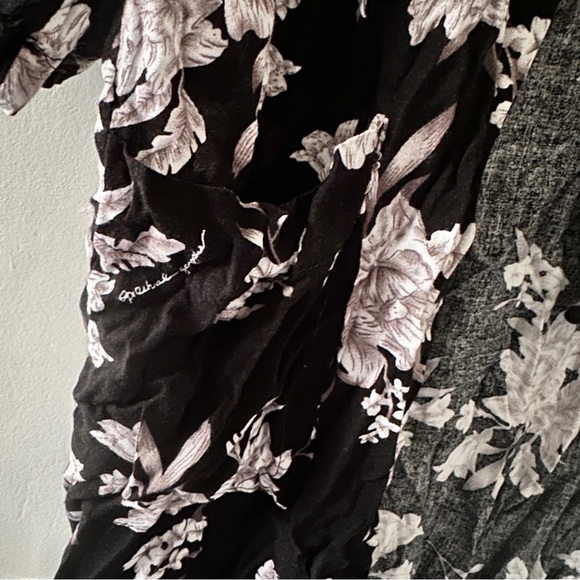 Spiritual Gangster Maya Black Floral Kimono Women’s One Size Swim Coverup Beachy - Picture 9 of 16